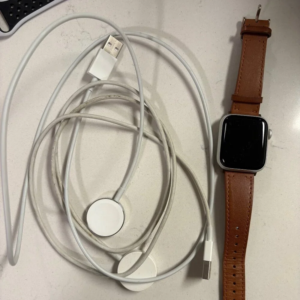 Apple Watch Series 4 (Chargers & Bands Included)